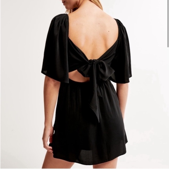 Abercrombie & Fitch Angel Sleeve Mini Skort Black ST - Picture 3 of 3